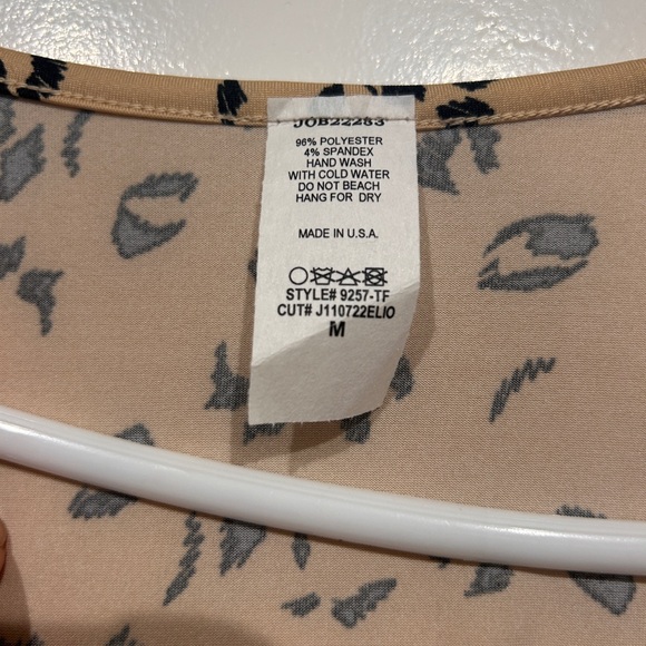 TJL COLLECTION Animal Printed Jumpsut - Picture 6 of 6